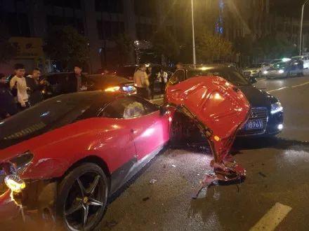 法拉利网友爆料视频 第3张 法拉利网友爆料视频 第3张